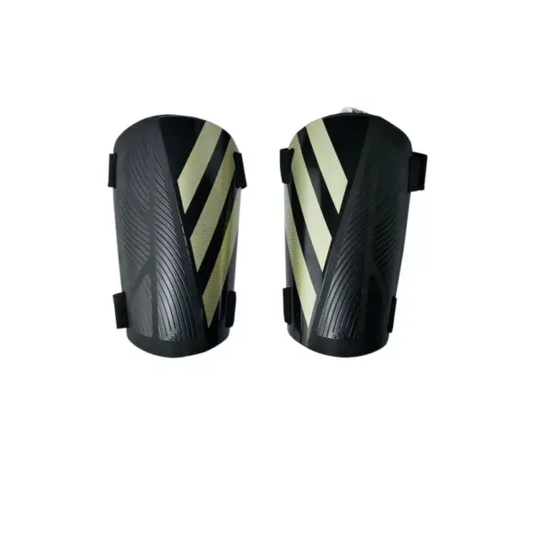 สนับแข้ง ADIDAS Tiro Training